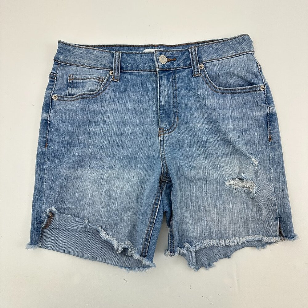 True Craft Mid Rise Bermuda Distressed Raw Hem Women's size 8 Blue jean Shorts